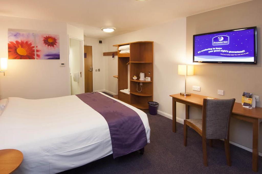 Premier Inn Manchester - Handforth Εξωτερικό φωτογραφία