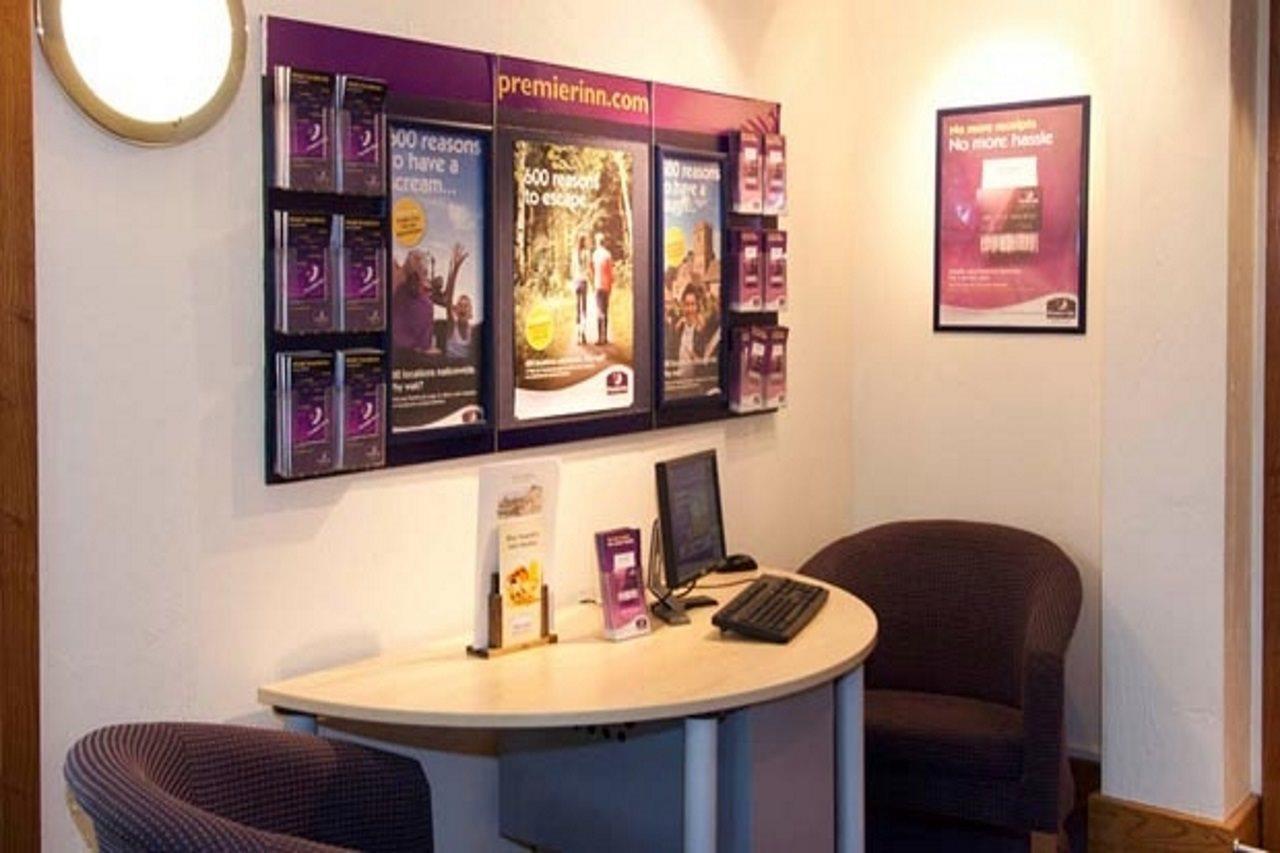Premier Inn Manchester - Handforth Εξωτερικό φωτογραφία